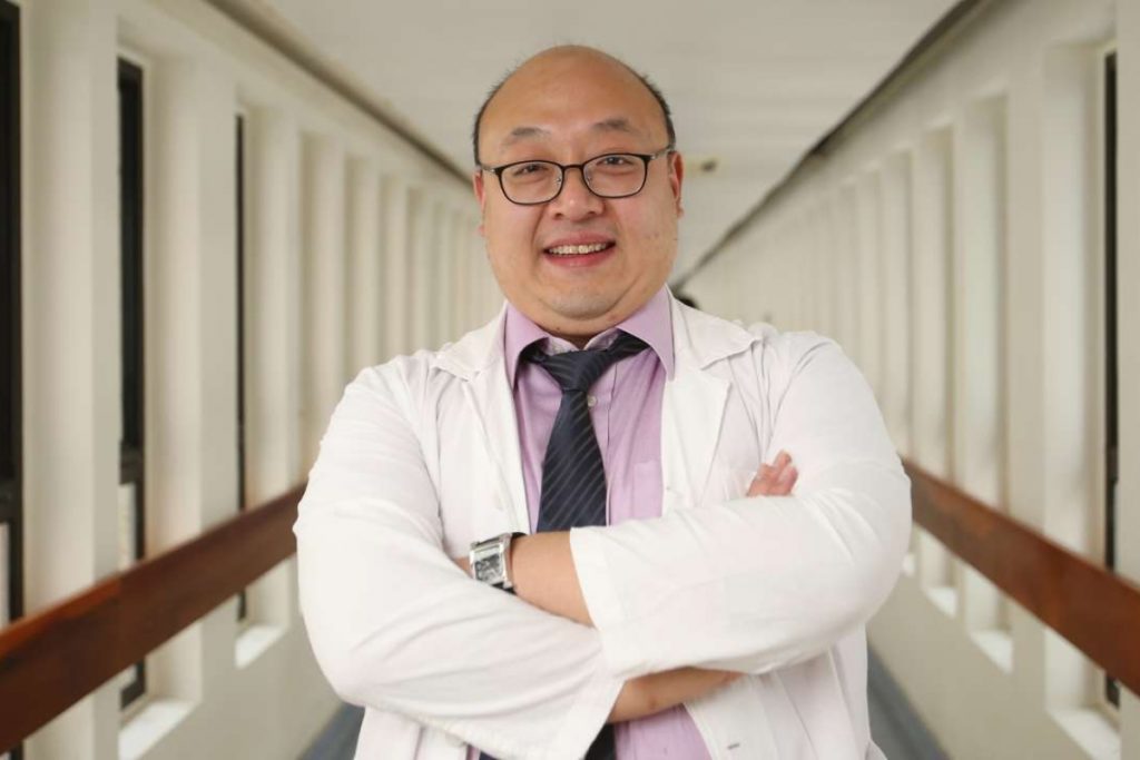 Hong Kong doctors to be trained up as city faces shortage of clinical genetics experts 1
